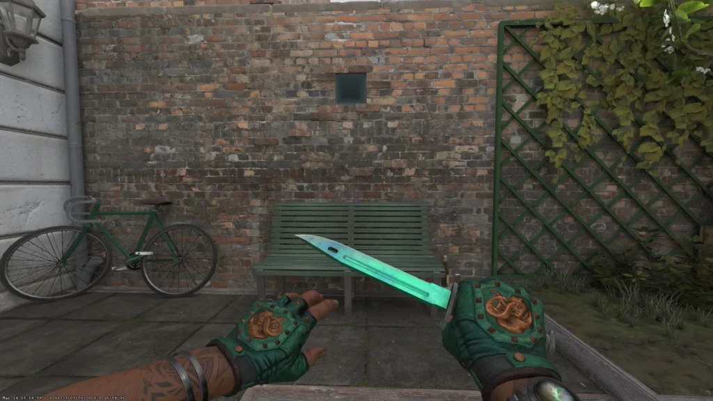 Broken Fang Gloves | Jade